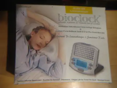 APPAREIL PORTATIF DE THÉRAPIE PAR LA LUMIÈRE BIOCLOCK, View more