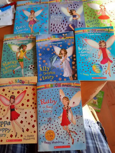 RAINBOW MAGIC FAIRIES COLLECTION 21 BOOKS DAISY MEADOWS, View more