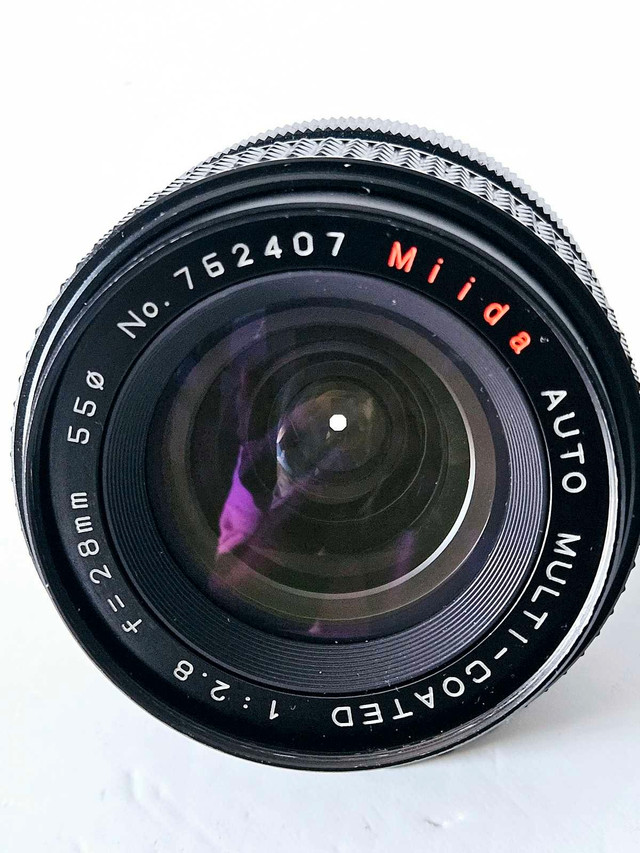 MILDA Auto Multi-Coated  28mm F/ 2.8   M42 Screw Mount Lens dans Appareils photo et caméras  à Ville de Montréal