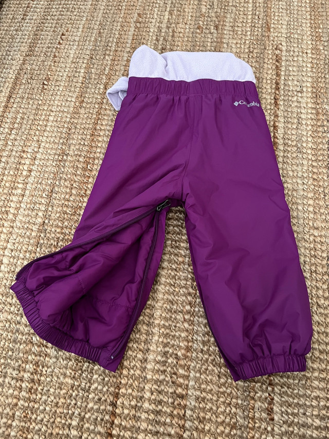 Columbia toddler 2 piece snowsuit purple 2T  in Clothing - 2T in Ottawa - Image 4