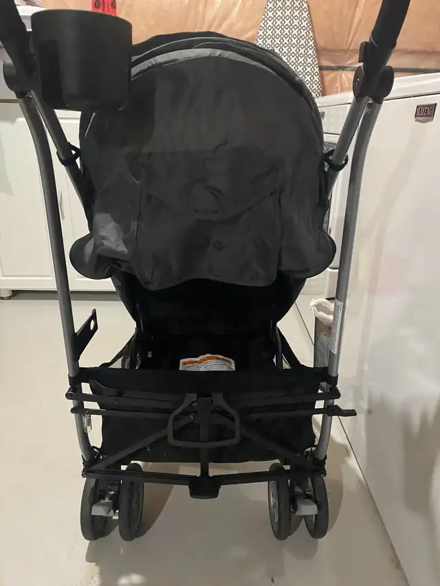 Toddler stroller in Strollers, Carriers & Car Seats in Mississauga / Peel Region - Image 3