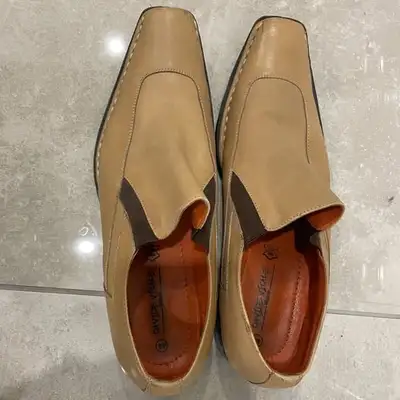 Italian Men's Dress Shoes Size 44 EU or Size 11 US Excellent condition Davide Vitale Milano Brand