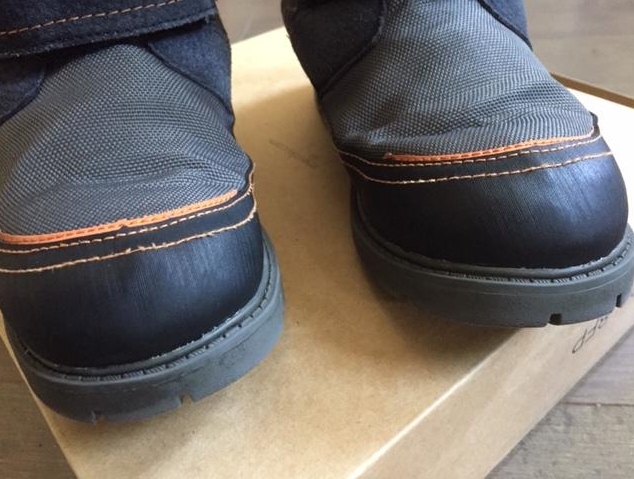 Pediped Flex Boys Size 33 /1.5-2 Boots Grey Suede Waterproof in Kids & Youth in Markham / York Region - Image 5