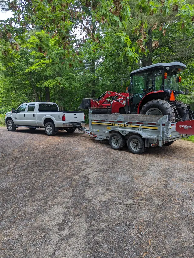 RV rental, trailer services, dump trailer, vehicle float in Ontario in Canada - Image 4