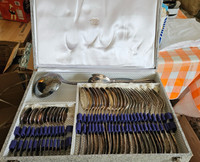 ***For sale- Silver plated cutlery set with 39 pieces in origina