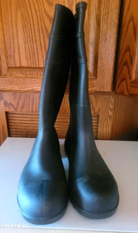 NEW Harden Steeltoed Rubber Boots