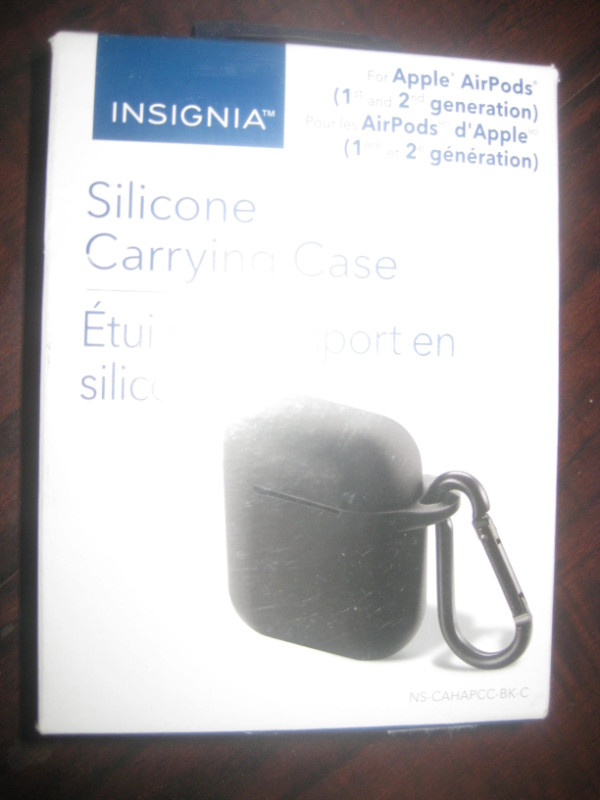 Insignia Silicone Case for Apple AirPods Pro. Airpods 1st 2nd Ge in Headphones in Mississauga / Peel Region - Image 3