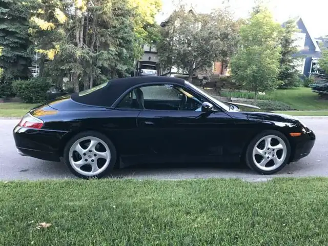2000 Porsche 911 Carrera in Cars & Trucks in Calgary - Image 7