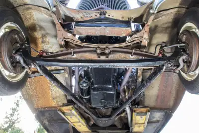 Wanted: 1934 Ford front axle and wishbones. Stock or dropped. No brakes needed. No steering gear.