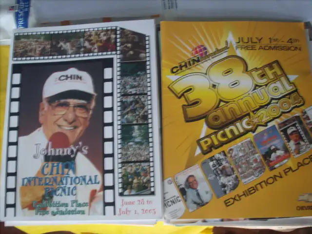 Selling My Collection of past magazines + lots more      1476-85 in Magazines in City of Toronto - Image 10