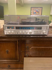 Vintage Lloyd’s integrated stereo