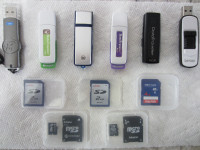 FLASH DRIVES AND SD CARDS-SELLING AS ONE LOT