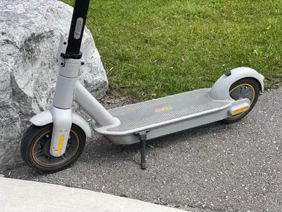 Segway Ninebot MAX, View more