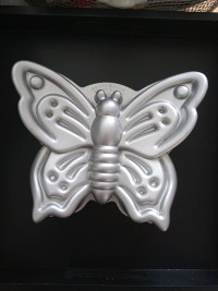 Silver Nordicware butterfly bundt pan
