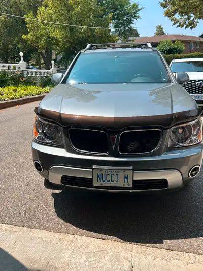 2006 GMC Torrent fully loaded(heated seats power windows and locks , water reflectors for the window...