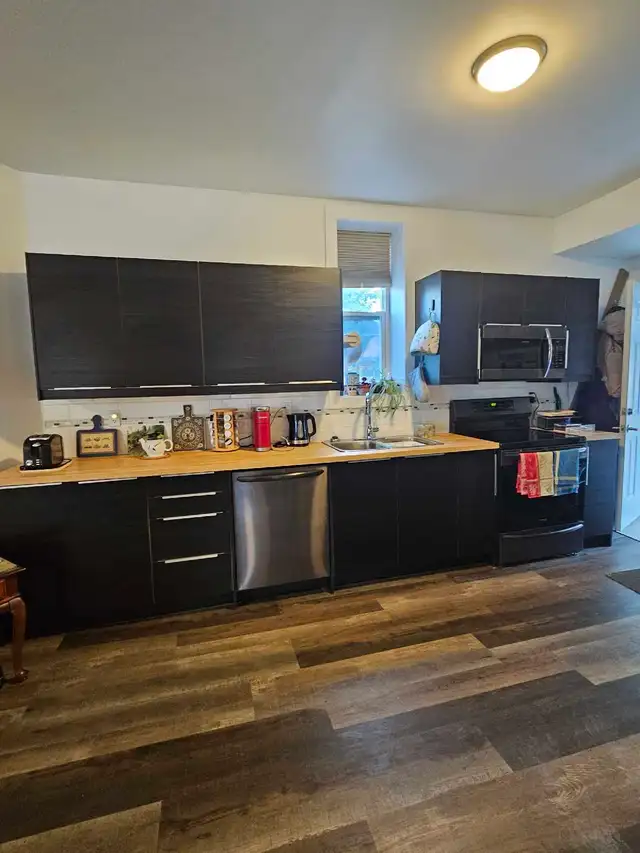 2 bedroom port hope
