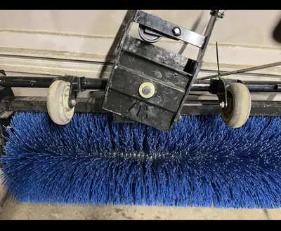 48” Bercomac angling/tilting rotary broom. Broom is near new and has under 2 hours of operation. Bou...