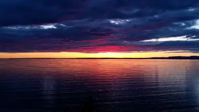 Beautiful 2 bedroom Cottage on the East Coast of Lake Superior, 4 piece bathroom, attached screen ro...