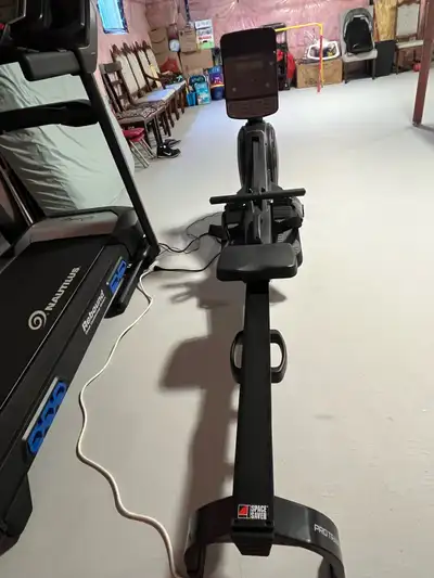 Xterraww ERG550W Water Rowing Machine Rarely used