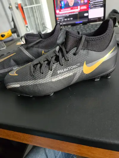 Nike Phantom GT Soccer/Football Cleats, View more