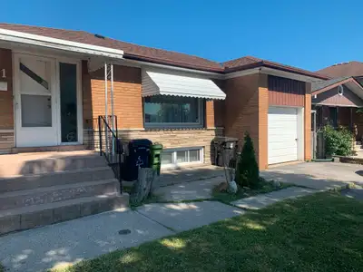 Private room for rent in a basement