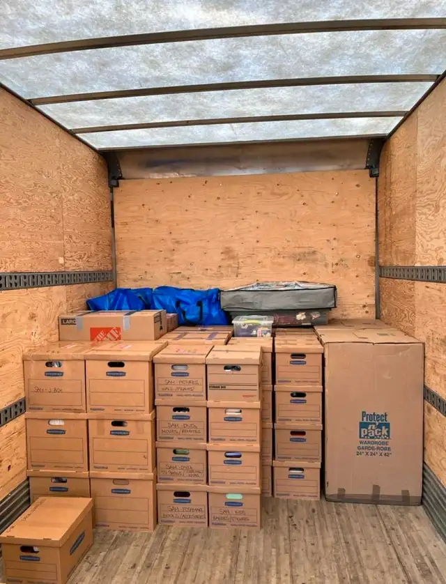 kanata moving service $ junk removal63417618630785122