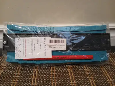 Adjustable Woodworking Tool. Gauge Shape Profile Tool, Outline Duplicator for Corner Measuring.