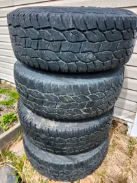 Tires on Rims ready to go 265/70/17 COOPER DISCOVERER