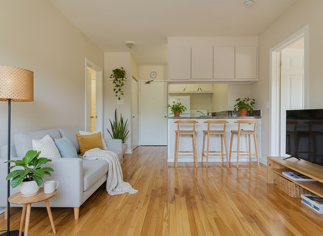 Bright One Bedroom Apartment Near Downtown Sudbury in Long Term Rentals in Sudbury - Image 3