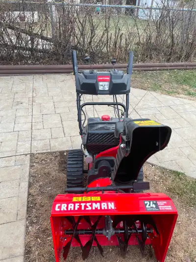 SNOW BLOWER MINT CONDITION, View more