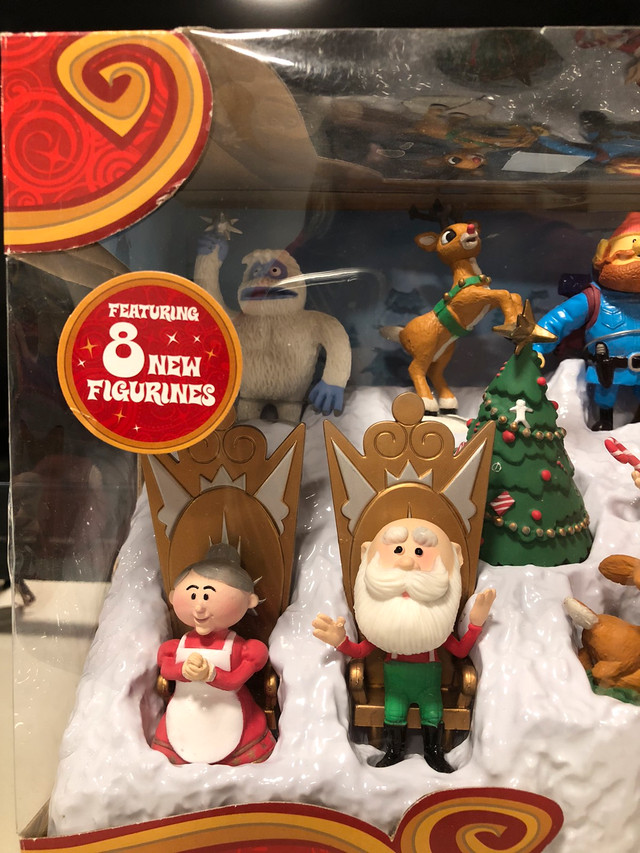 RUDOLPH THE RED NOSED REINDEER Ultimate Figurine Collection in Arts & Collectibles in Oakville / Halton Region - Image 3