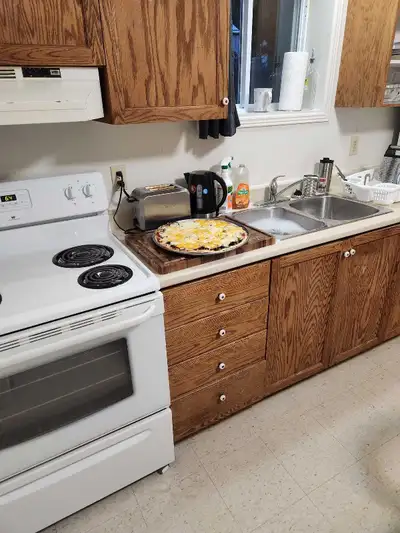 Clean well maintained large 2 bedroom apartment with AC in Mattawa Ontario