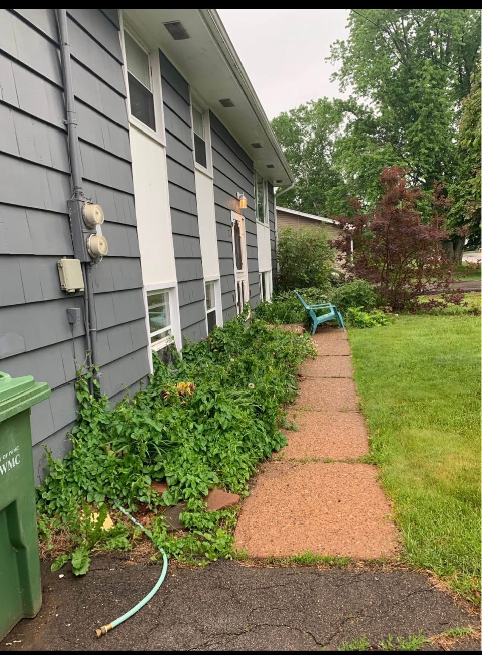 October Move in Room available 1