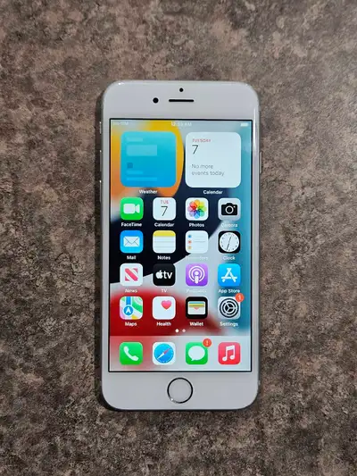 Apple iPhone 6s 64GB Silver, View more