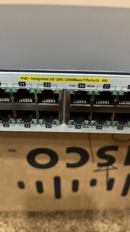HPE 2530-48G-PoE+ Switch - 48 Ports - Manageable - Gig Ethernet in Networking in Mississauga / Peel Region - Image 3
