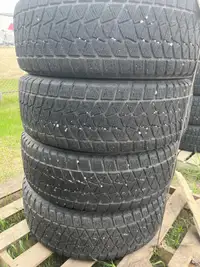 245/60/18 Ford Explorer Rims and tires 