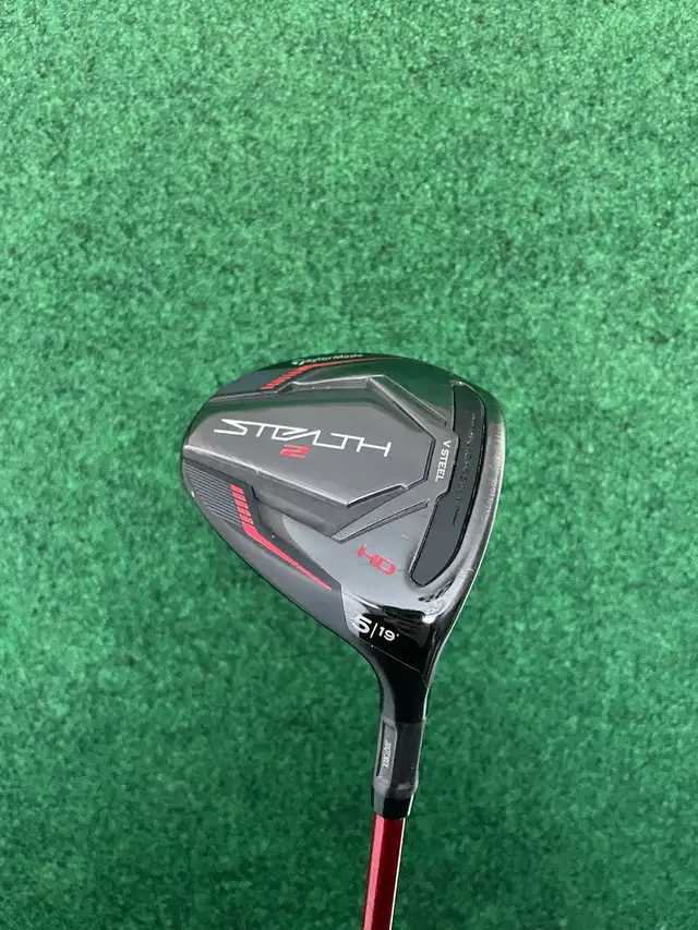 Taylormade Stealth2 5 Wood in Golf in Ottawa - Image 2