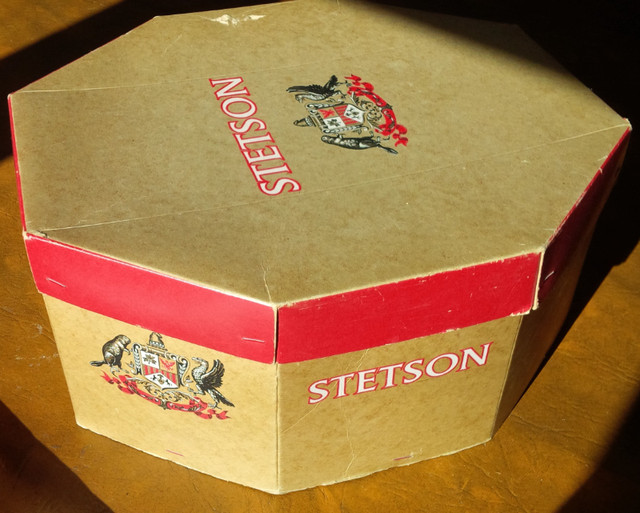 Vintage Stetson Hat Box, Very Good Condition, 15" x 13" in Arts & Collectibles in Stratford