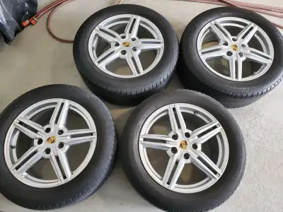 Set of 4 genuine Porsche Cayenne OEM 19-Inch Design II winter wheels. Part # 958-044-601-08 One-piec...