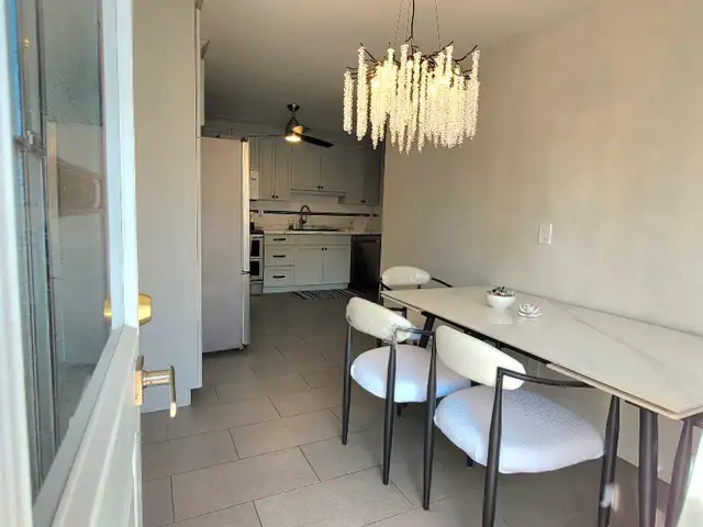 furnished room for rent in Room Rentals & Roommates in Kitchener / Waterloo - Image 9