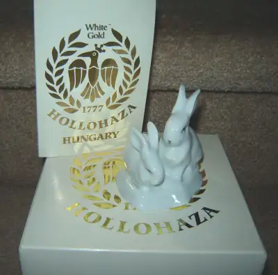 Hollohaza White Gold Bunnies, View more