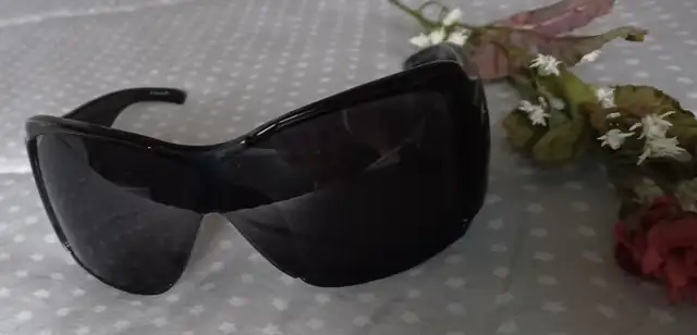 Christian Dior, Stripes SZDJC 120 Optyl, Sunglasses in Other in Mississauga / Peel Region - Image 4