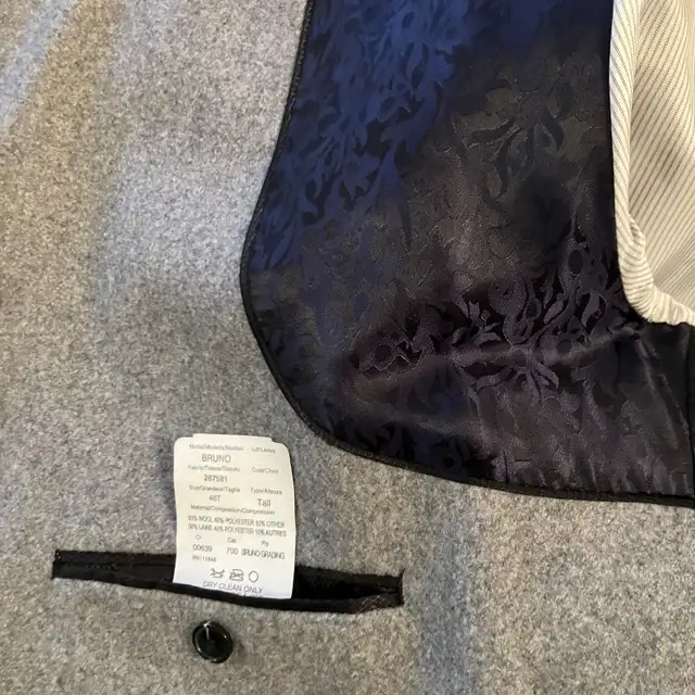 Black Brown  Men's Wool Blend Winter Formal Fashion Coat 46T in Men's in Oshawa / Durham Region - Image 5