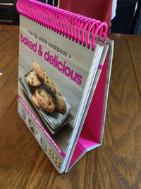 The flip photo cookbook: baked and delicious