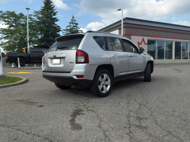 2014 Jeep Compass in Cars & Trucks in City of Toronto - Image 2
