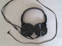 Sony MDR-XB450 Extra Bass/On Ear Headphones