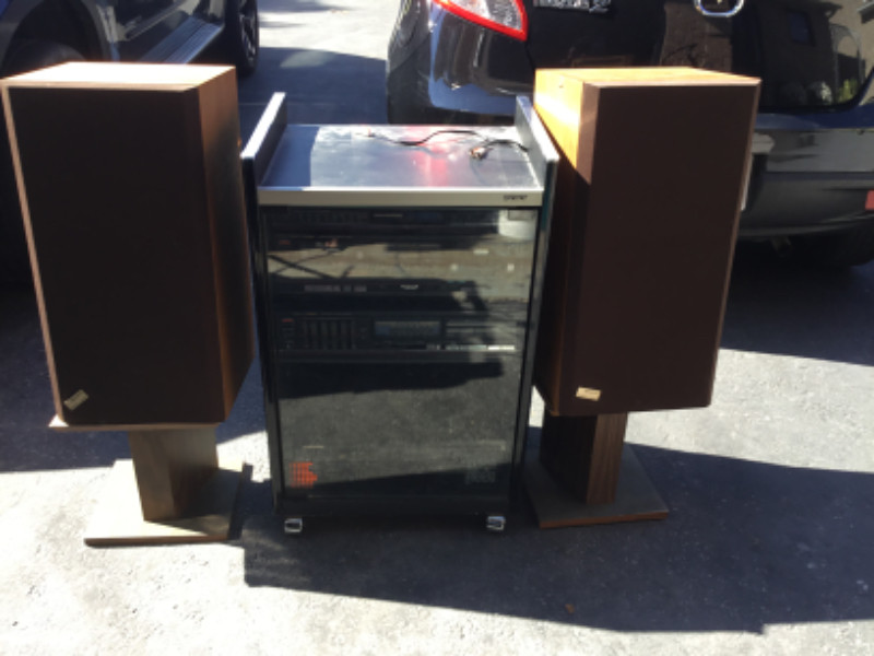 Vintage stereo system for sale  