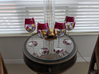 4 HAND-PAINTED WINE GLASSES
