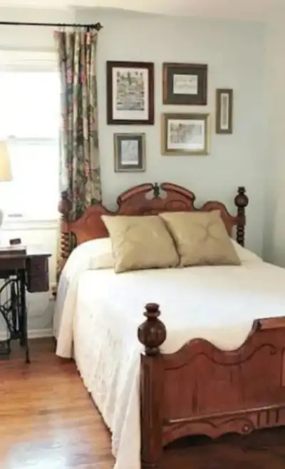 Furnished separate room is available for rent in Tilbury Ontario for a clean responsible person. pl...