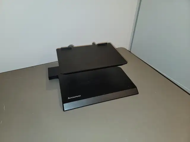 Lenovo laptop/monitor stand533912540687247361